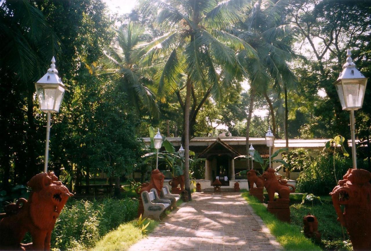 Indeco Hotels Swamimalai Kumbakonam Exteriör bild
