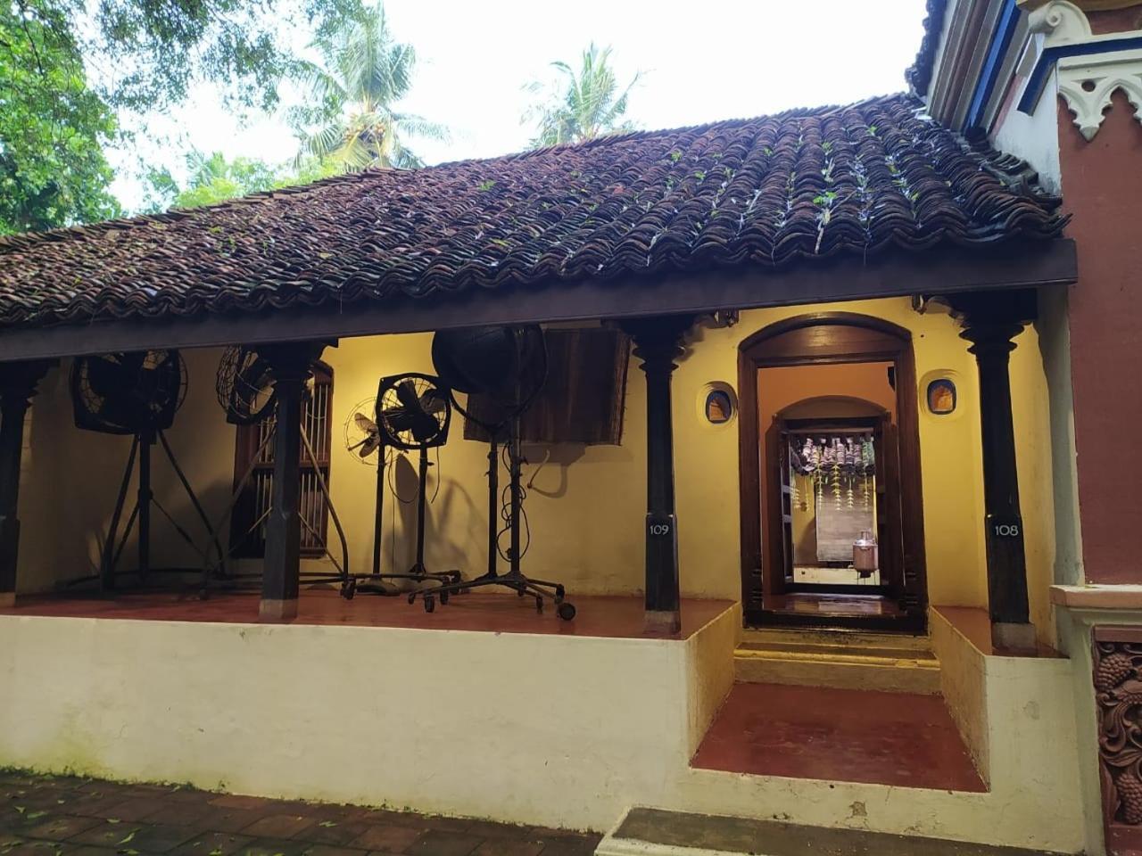 Indeco Hotels Swamimalai Kumbakonam Exteriör bild