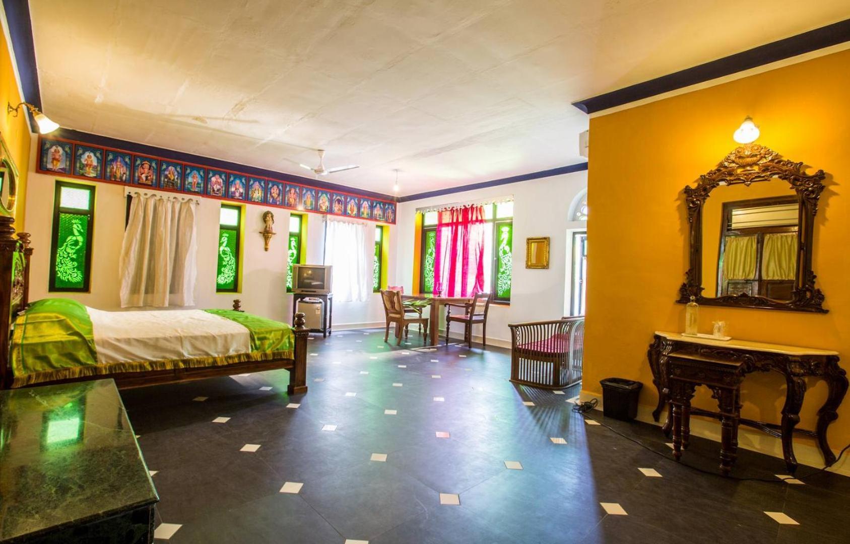 Indeco Hotels Swamimalai Kumbakonam Exteriör bild
