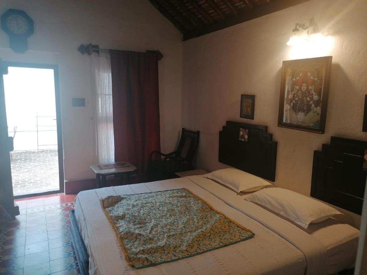Indeco Hotels Swamimalai Kumbakonam Exteriör bild