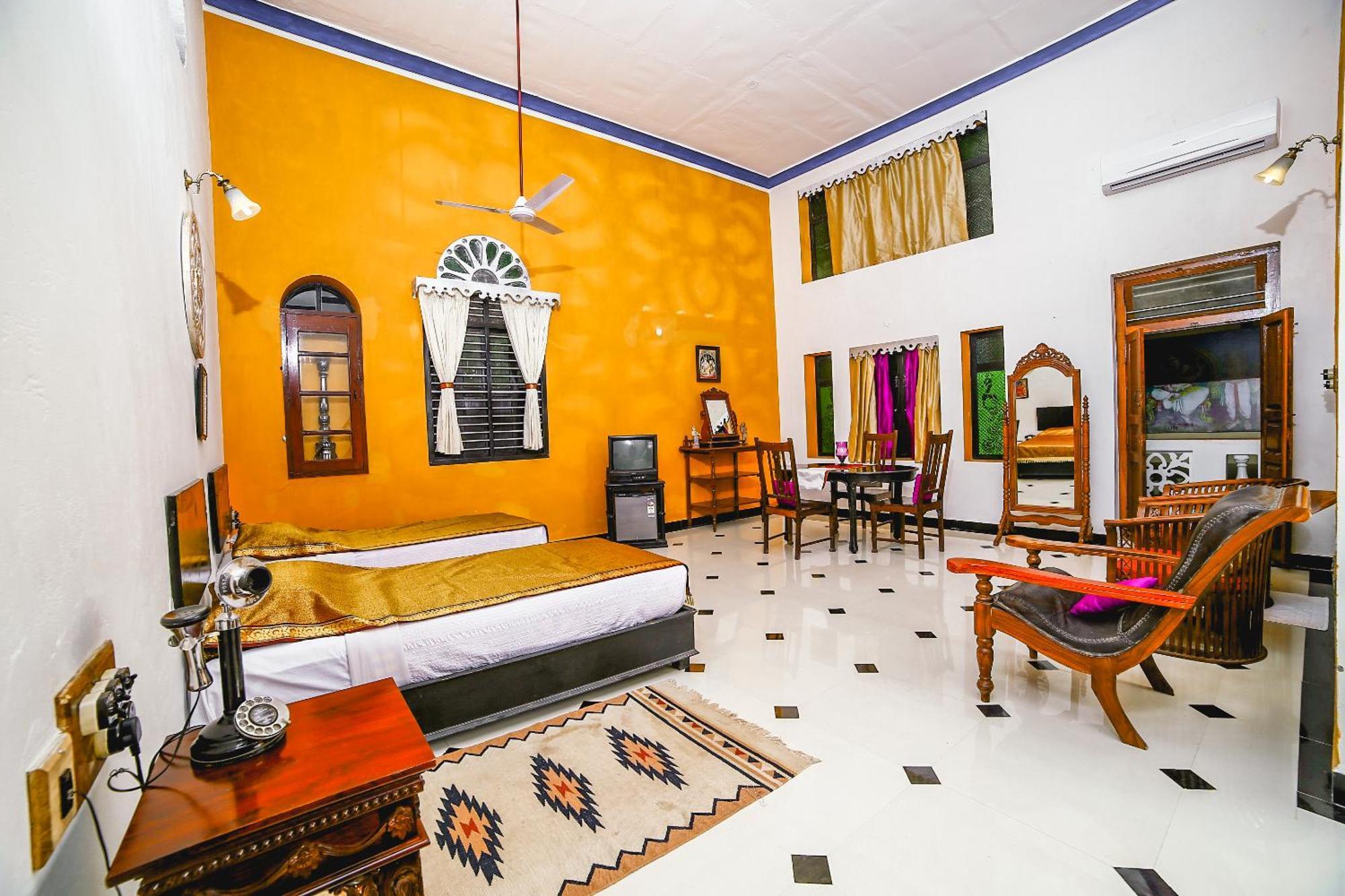 Indeco Hotels Swamimalai Kumbakonam Exteriör bild