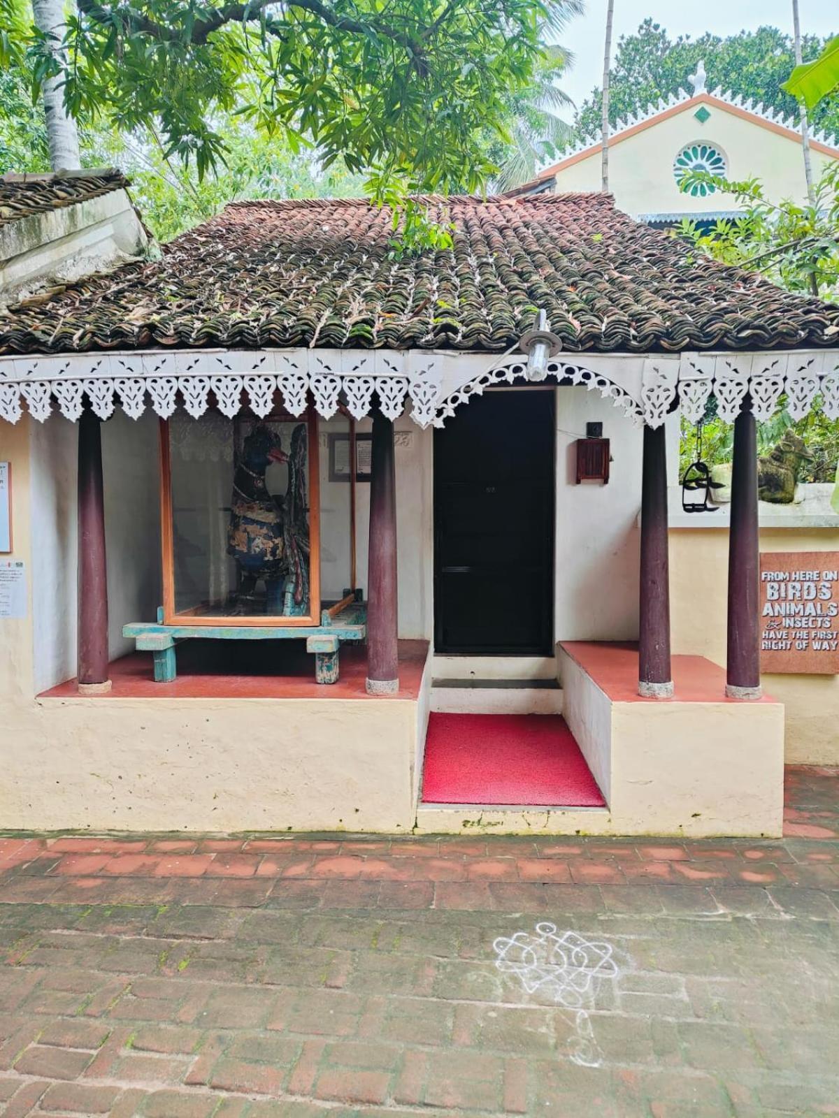Indeco Hotels Swamimalai Kumbakonam Exteriör bild